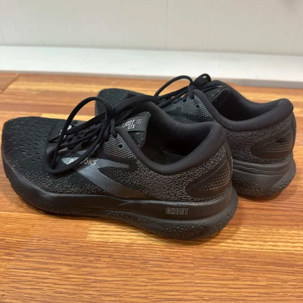 Brooks Women's Ghost 16 GTX Shoe